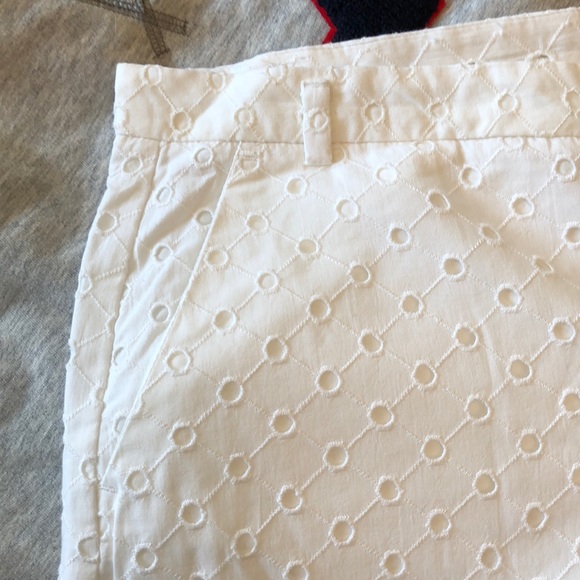 NWT Gap White Embroidered Shirts Sz 10 - Picture 4 of 5